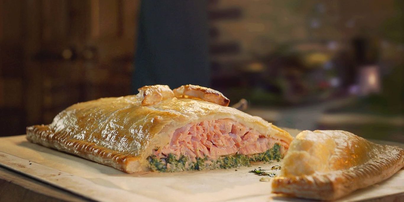 salmone-alla-wellington salmone alla wellington con aglio nero