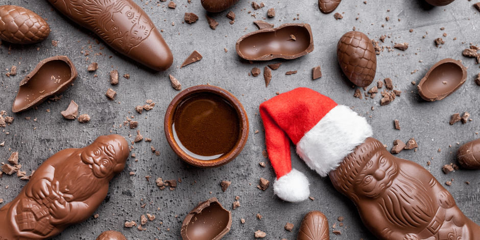 Cioccolatini natalizi con ganache all’aglio nero