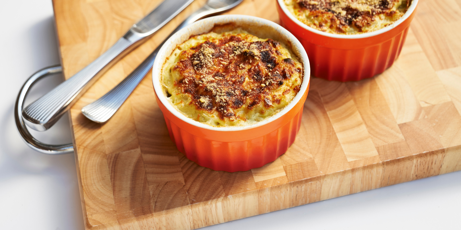 soufflè formaggio e aglio nero